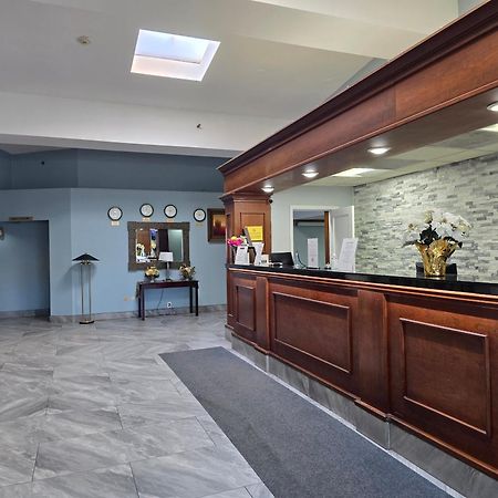 Town Inn بوردينتاون المظهر الخارجي الصورة